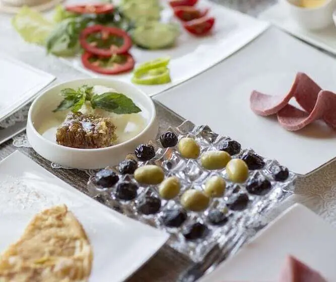 ホテル Cave Suites Cappadocia, Curio Collection by Hilton