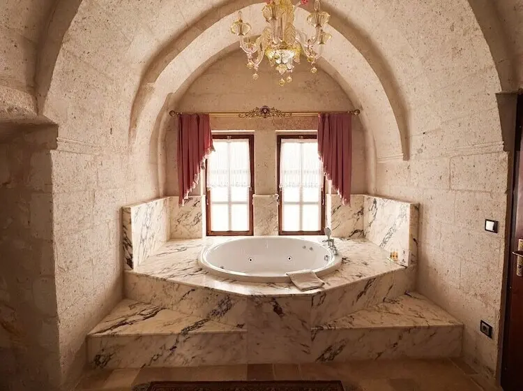 ホテル Cave Suites Cappadocia, Curio Collection by Hilton