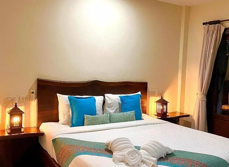 هتل Krabi Klong Muang Bay Resort