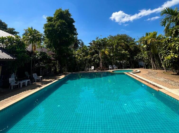 Отель Krabi Klong Muang Bay Resort