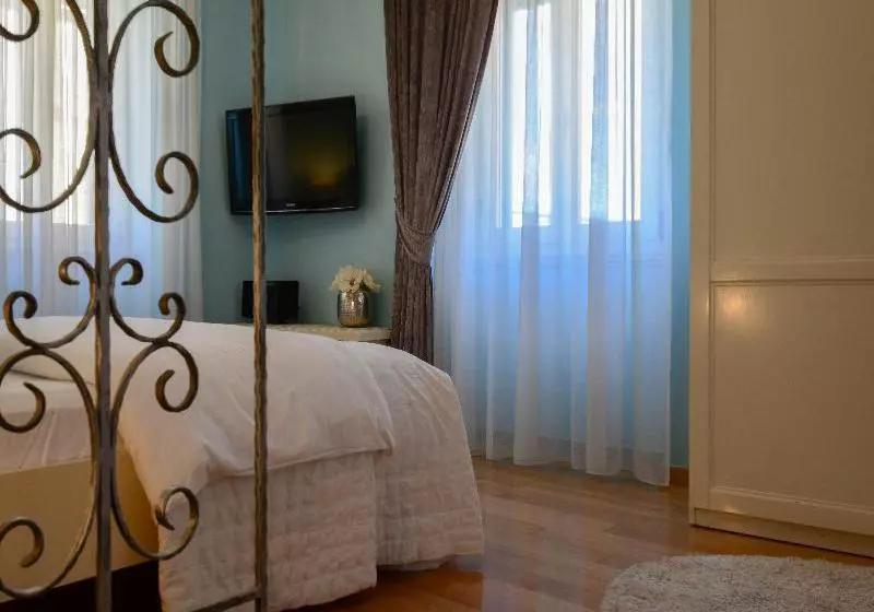 Szálloda Tri Lava Luxury Living