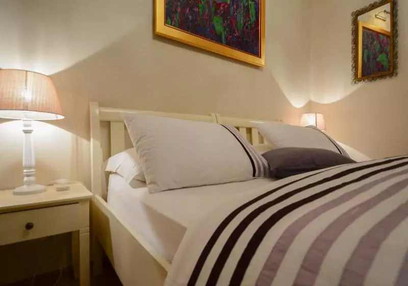 Szálloda Tri Lava Luxury Living