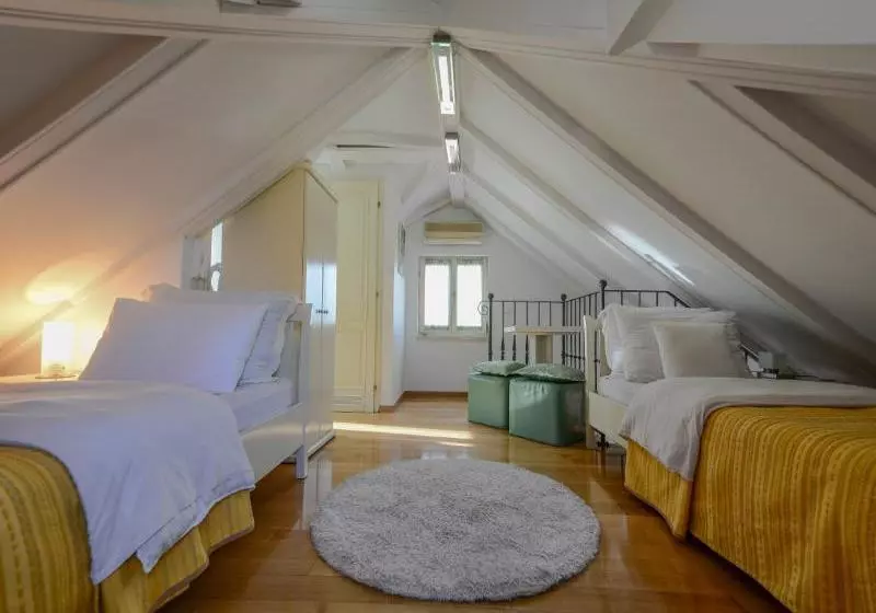 Szálloda Tri Lava Luxury Living