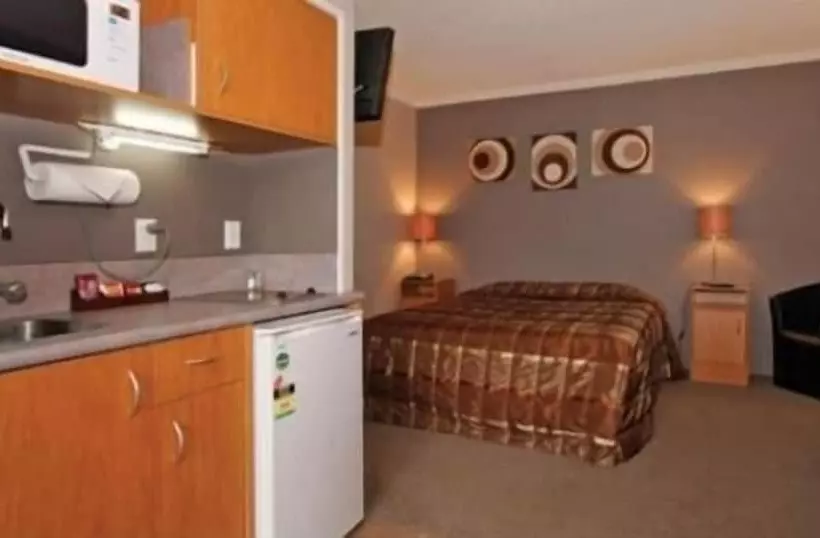 Kiwi Studios Motel