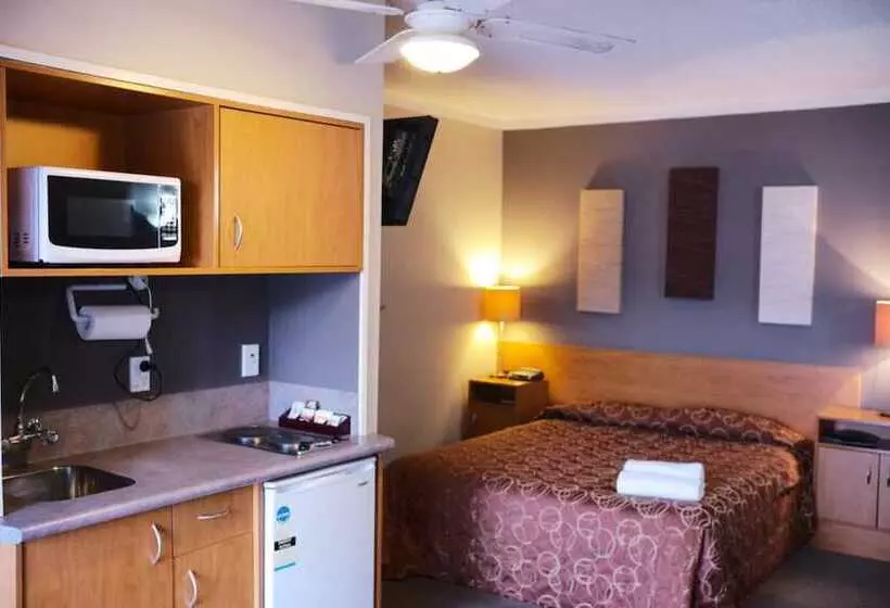 Kiwi Studios Motel