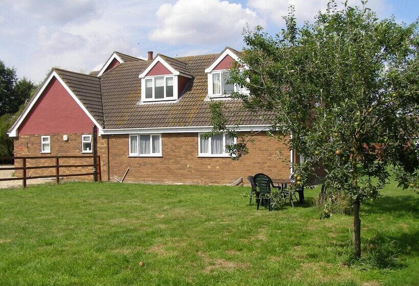 פנסיון Boston Lodge