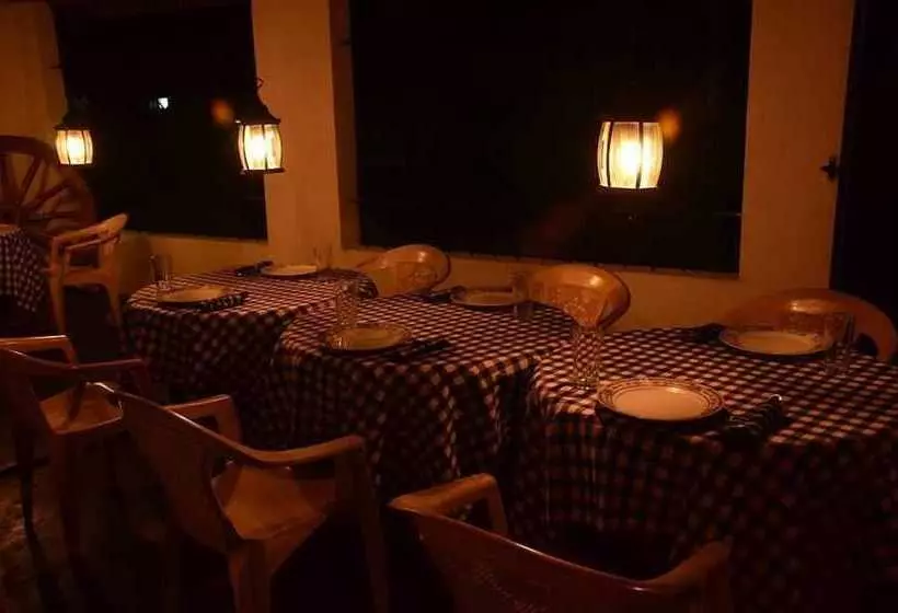 펜션 Golden Lodge Tangalle