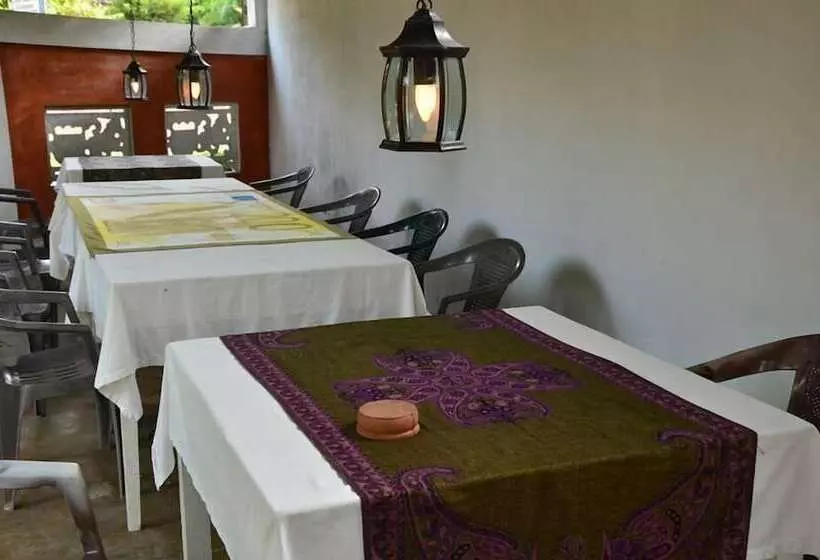 펜션 Golden Lodge Tangalle