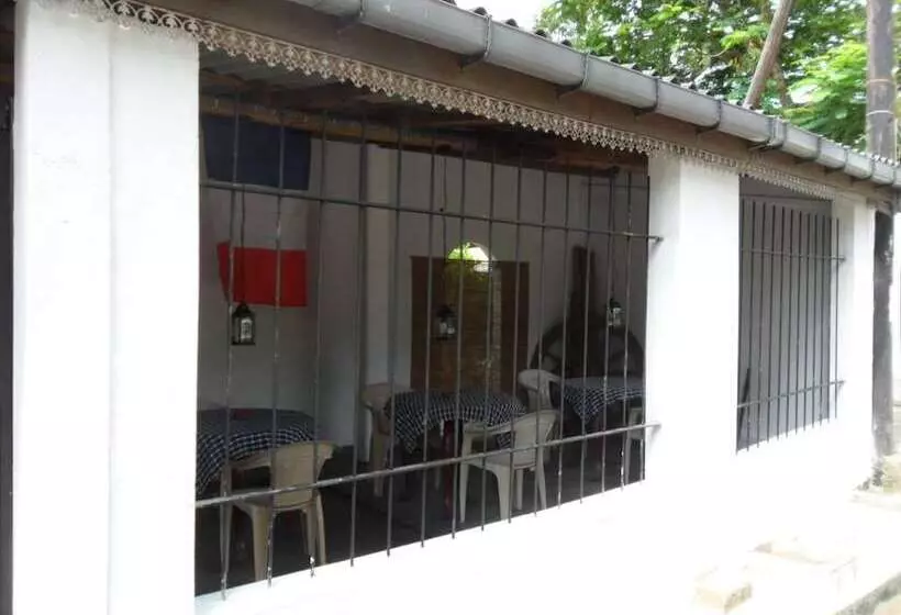 펜션 Golden Lodge Tangalle