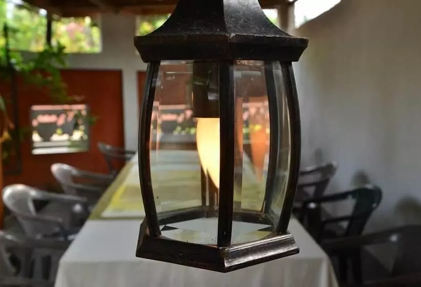 펜션 Golden Lodge Tangalle