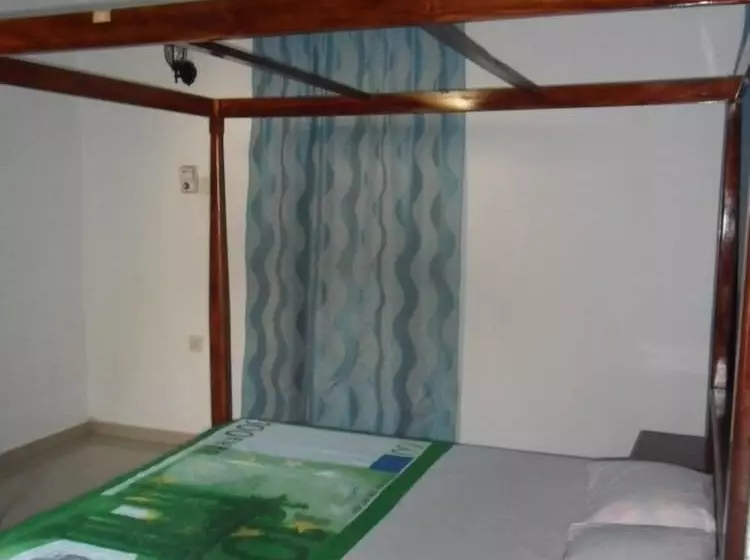 펜션 Golden Lodge Tangalle