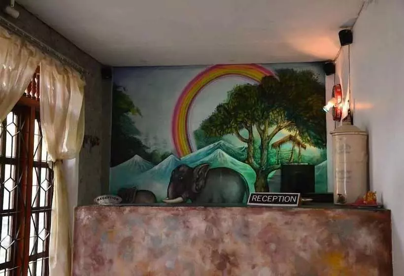 펜션 Golden Lodge Tangalle