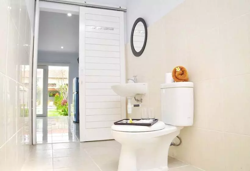 Пансион Villa Tangtu Beach Inn