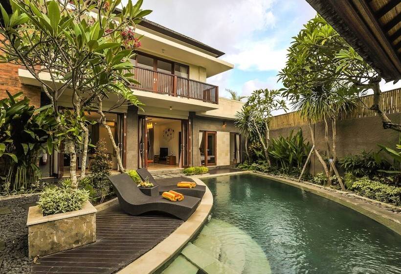 리조트 Aksata Villas