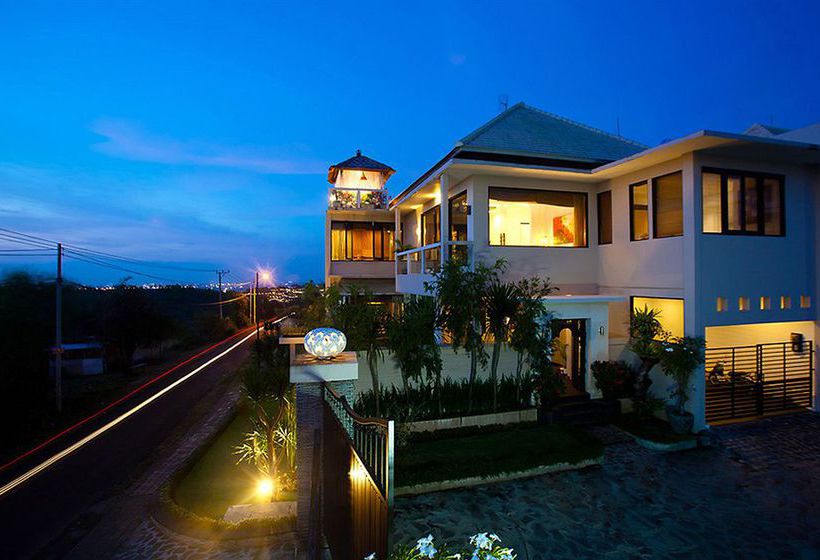 Villa Sky House