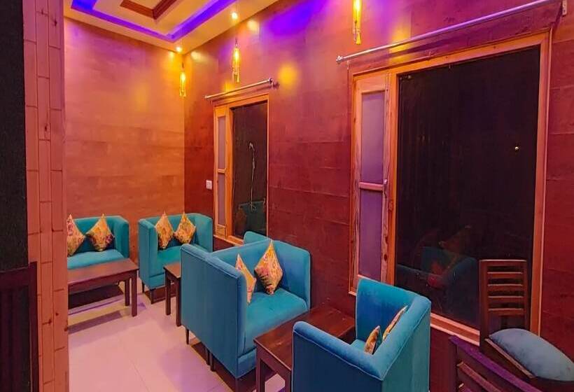 Hotel Satopanth The Auli Resort