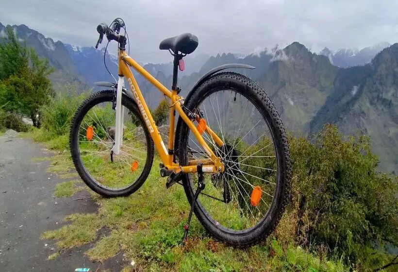 ホテル Satopanth The Auli Resort