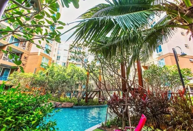 Athena Waterpark Jomtien Beach