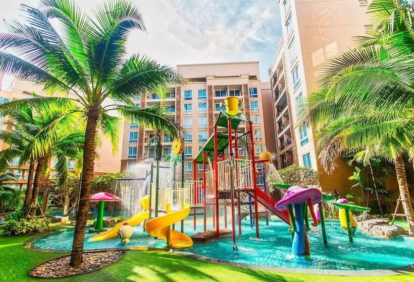 Athena Waterpark Jomtien Beach