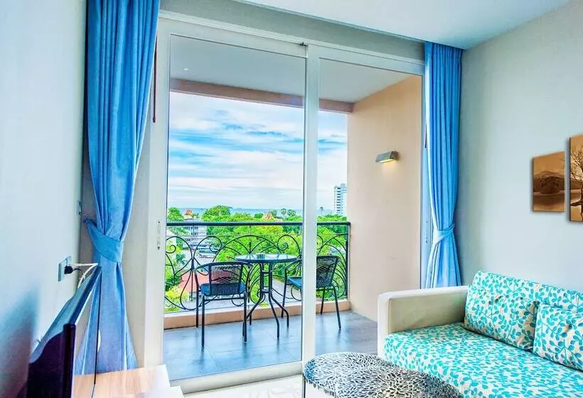 Athena Waterpark Jomtien Beach