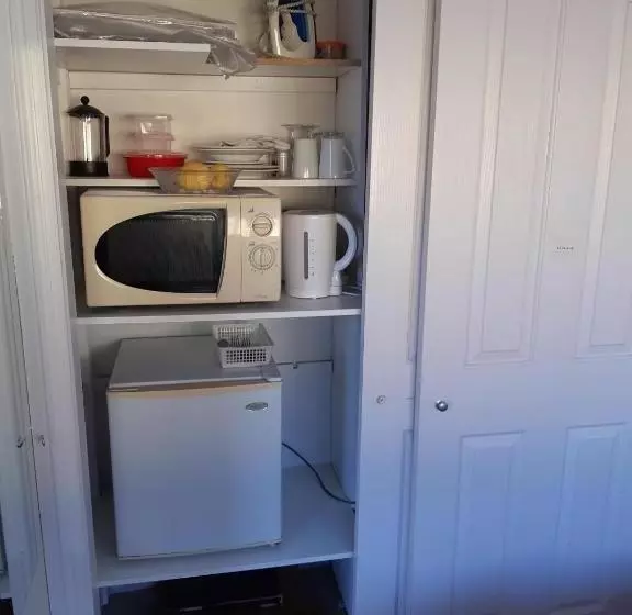 ベッドアンドブレックファースト Merre Be's