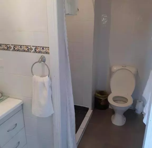 ベッドアンドブレックファースト Merre Be's