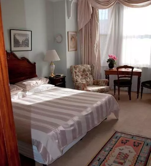 ベッドアンドブレックファースト Merre Be's