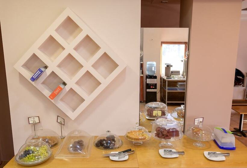 Chios Xenia Studio & Apartments