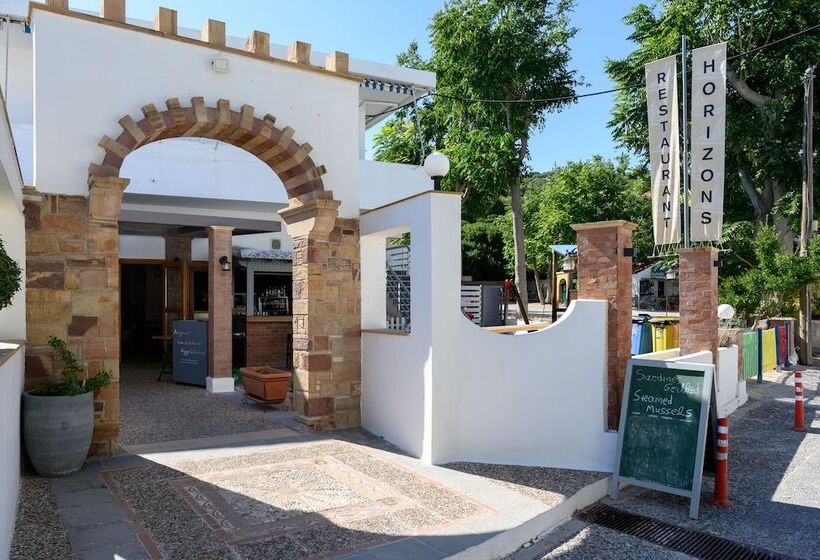 Chios Xenia Studio & Apartments