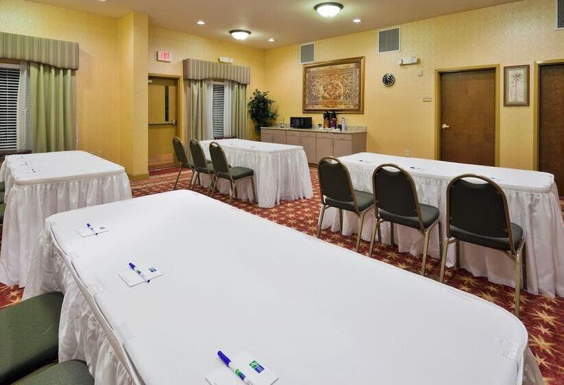 Holiday Inn Express Hotel & Suites Pell City By Ihg