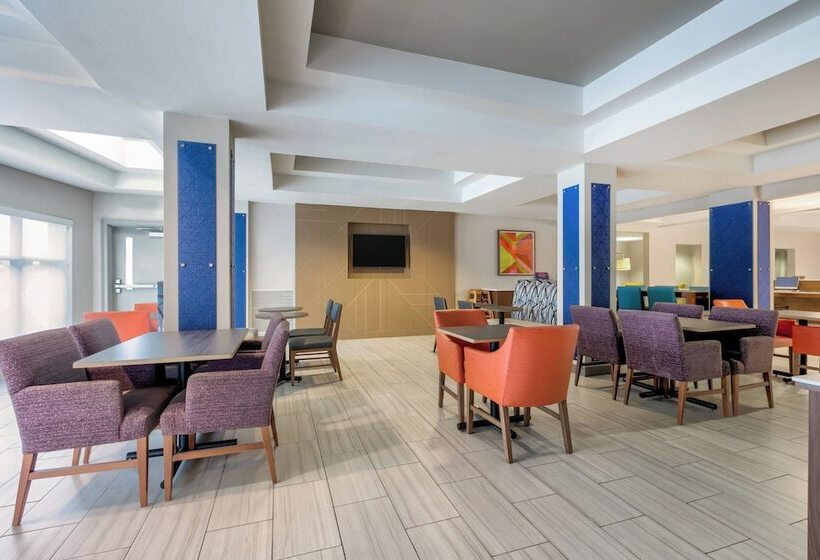 Holiday Inn Express Hotel & Suites Pell City By Ihg