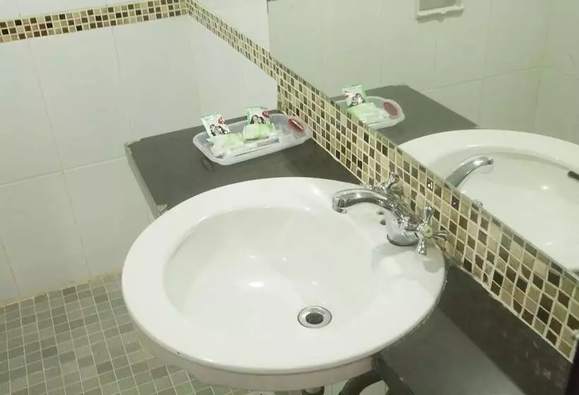 בית מלון כפרי Celebes