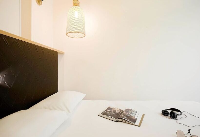 هتل Ibis Styles Paris Buttes Chaumont