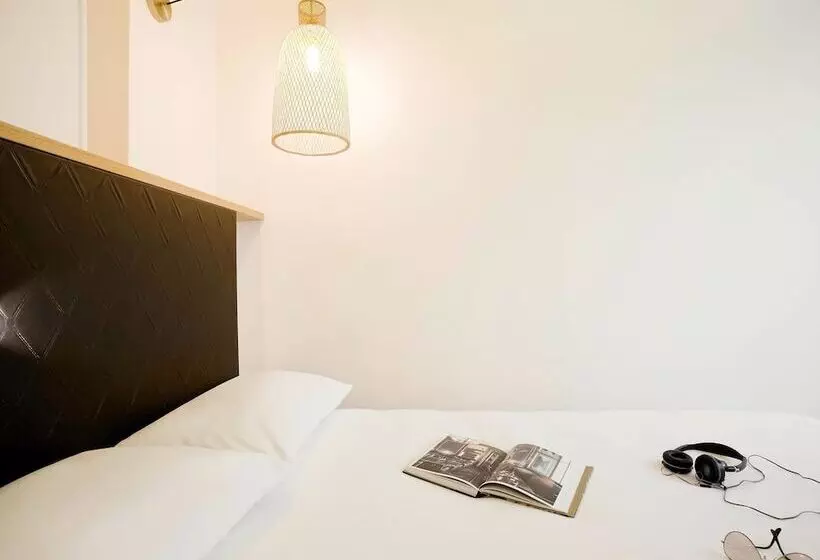 هتل Ibis Styles Paris Buttes Chaumont