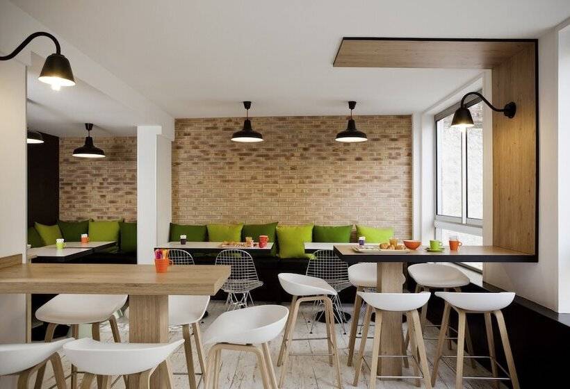 هتل Ibis Styles Paris Buttes Chaumont