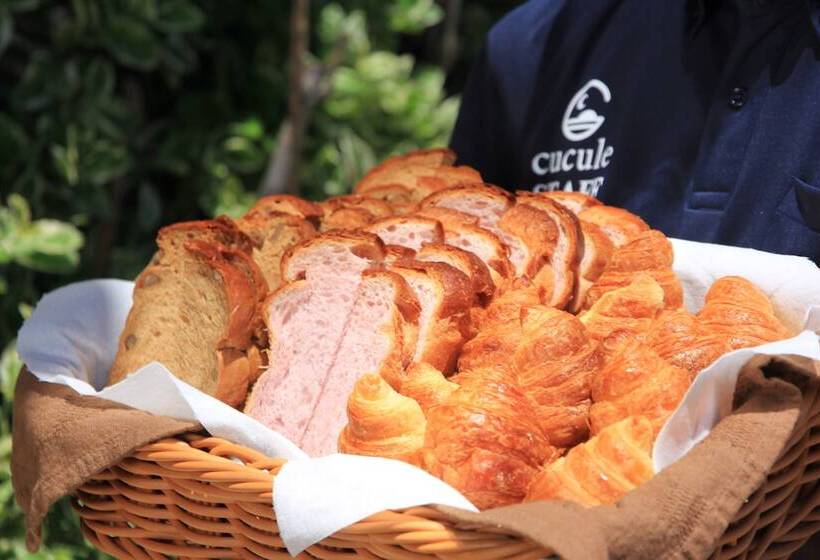 Ishigakijima Hotel Cucule