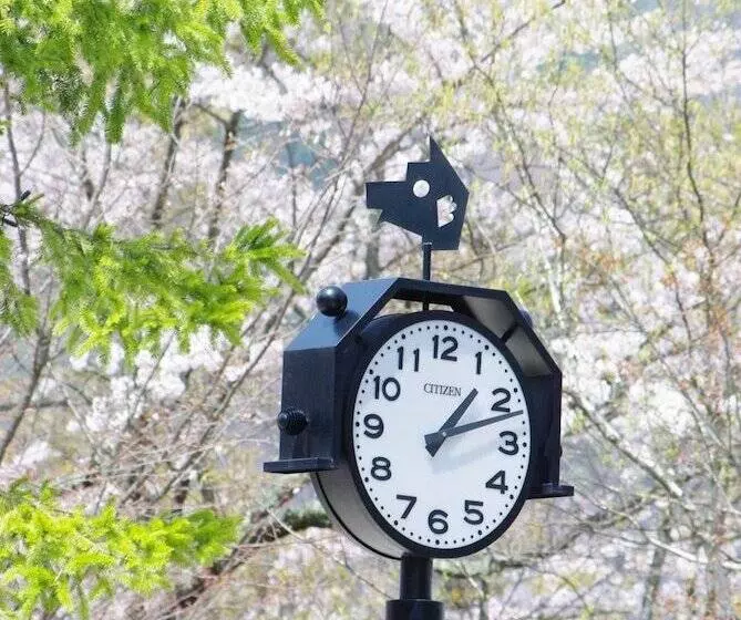 בית מלון כפרי Komagane Kogen Resort Linx