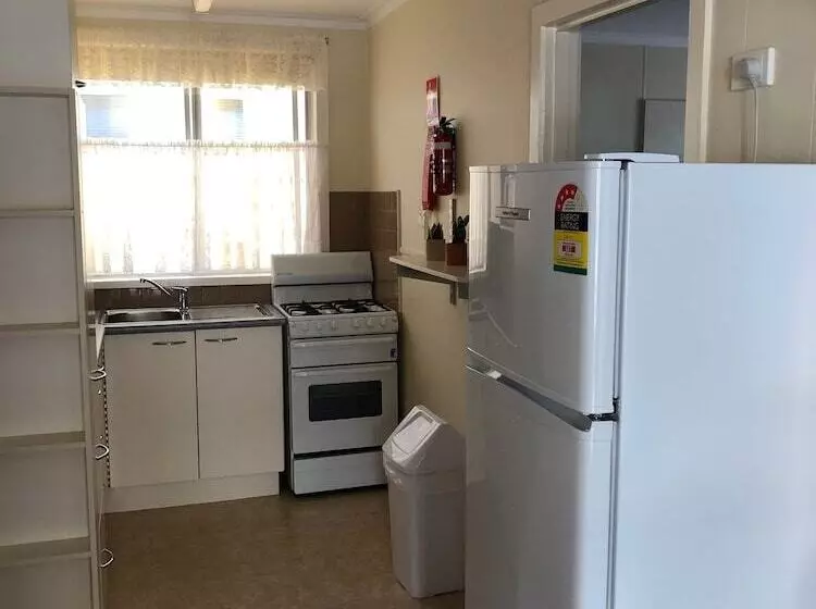 酒店 Koonwarra Holiday Park