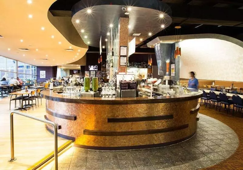 酒店 Nightcap At Sandown Park