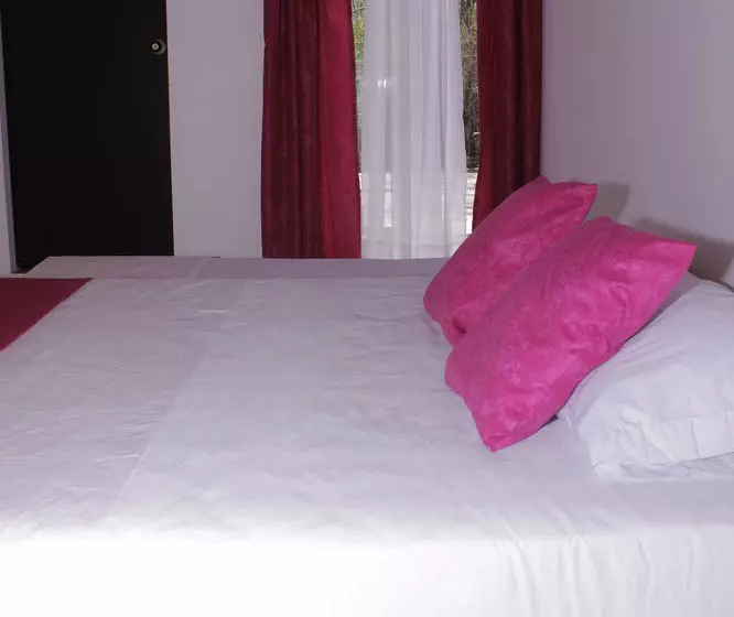 בית מלון כפרי Palmarito Beach