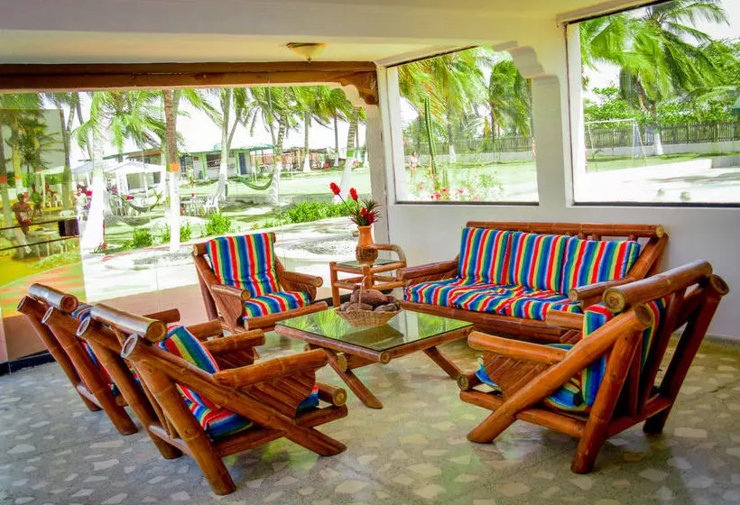 בית מלון כפרי Palmarito Beach