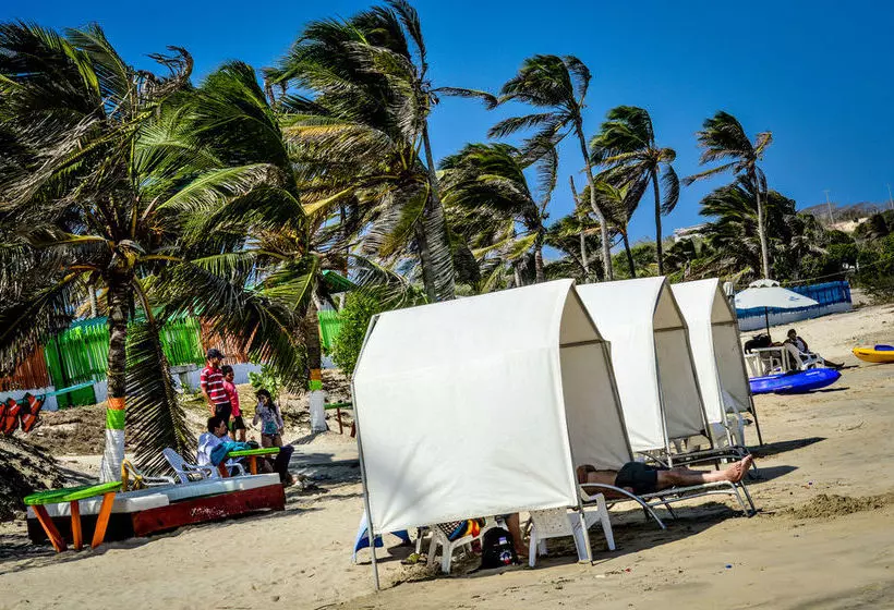 בית מלון כפרי Palmarito Beach