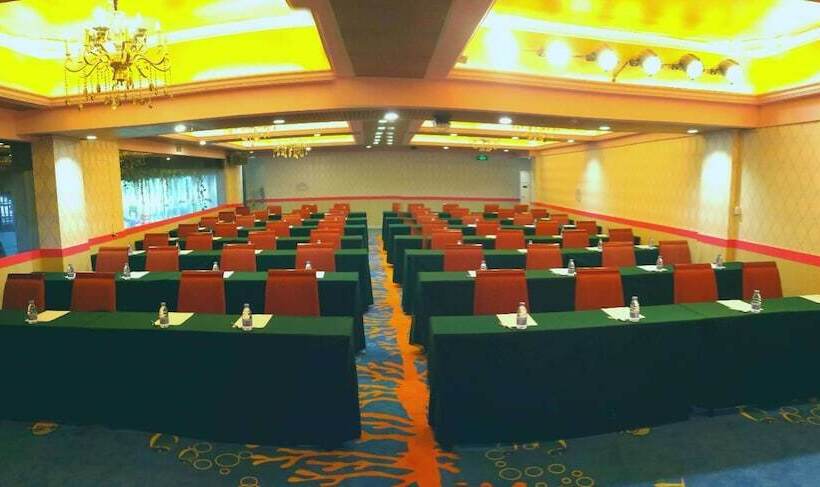 Отель Ramada Encore By Wyndham Guangzhou Panyu