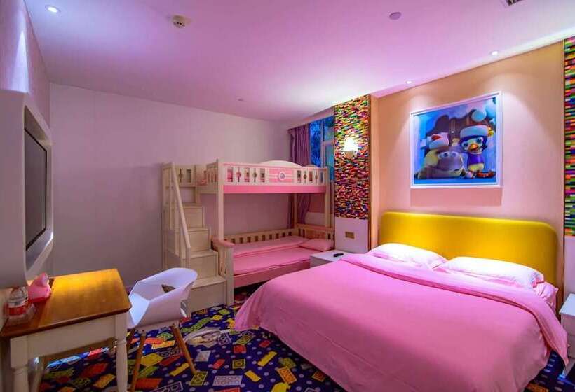 Отель Ramada Encore By Wyndham Guangzhou Panyu