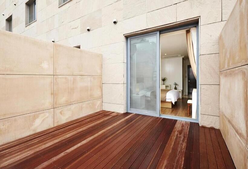 Roni Tourist Hotel Jeonju