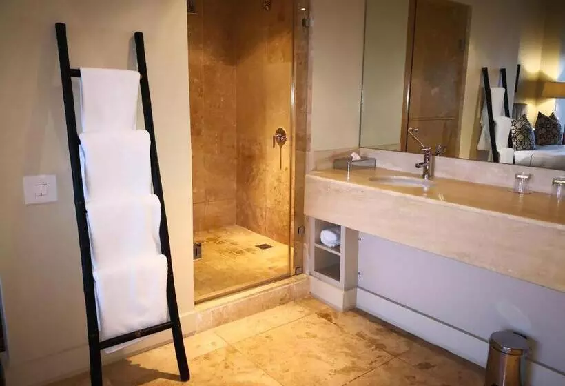 בית מלון כפרי Royal Palm