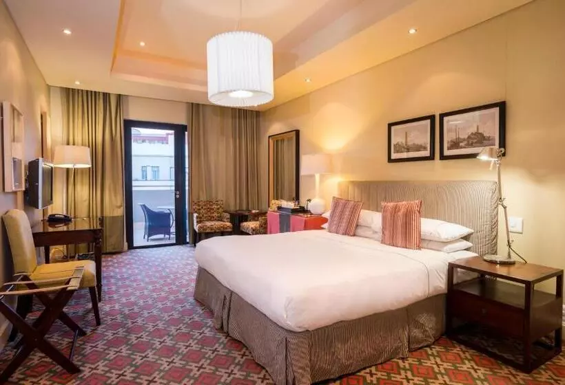 בית מלון כפרי Royal Palm