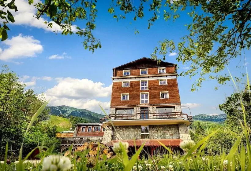 Отель Srdiečko