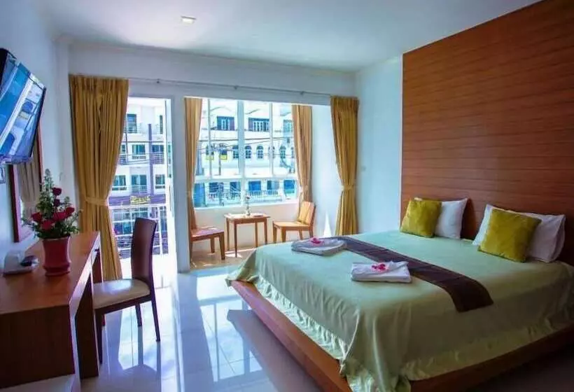 Hotel Sukcheewa Residence Phuket