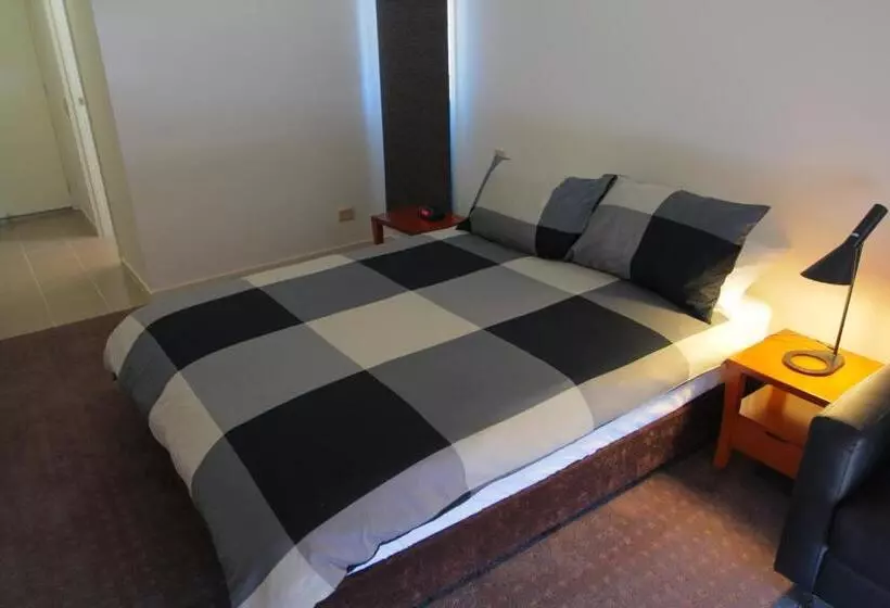 فندق على الطريق Black Rock Inn